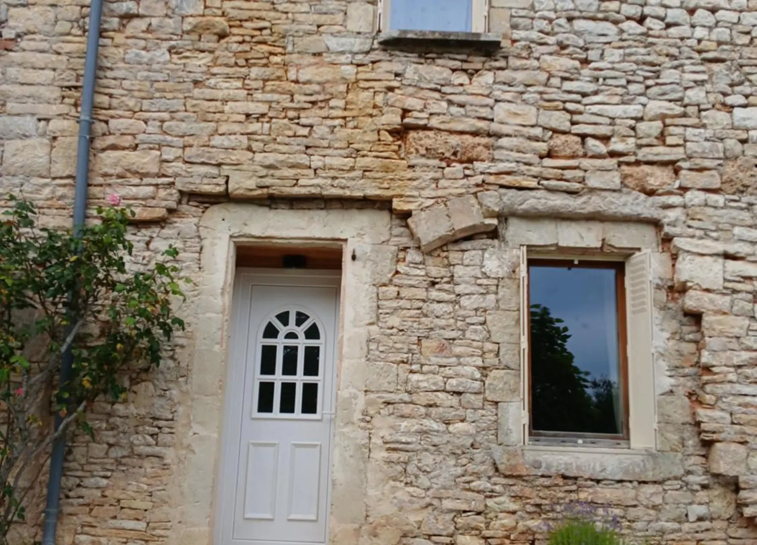 Holiday home Gite Les Lauriers Roses - Petit Coin De Paradis - 4P Lavercantiere France