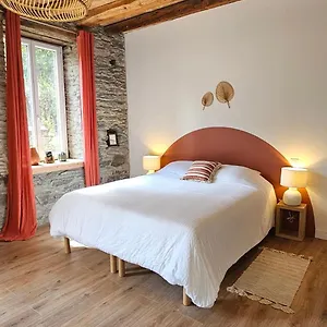 Couette-café D'hote De Charme L'escapada Les Echappees Belles, Antignac